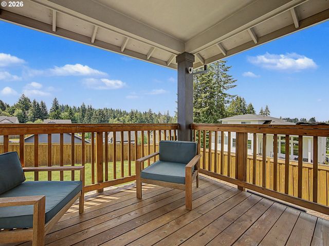 37984 JUNIPER St, Sandy, OR 97055