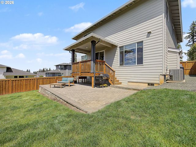 37984 JUNIPER St, Sandy, OR 97055