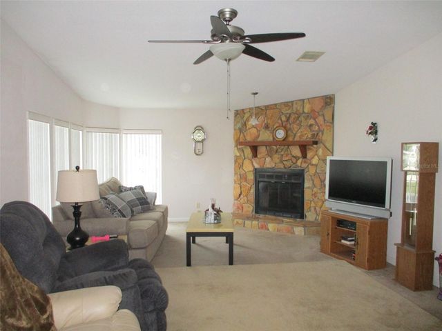 38422 STAFFORD DRIVE, Zephyrhills, FL 33540