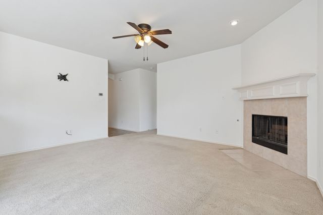 9033 Golden Sunset Trail, Fort Worth, TX 76244
