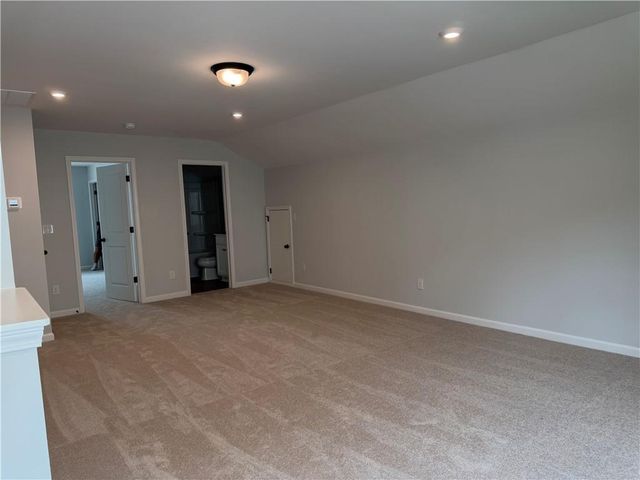 139 Jacobs Hollow Street, Lawrenceville, GA 30046