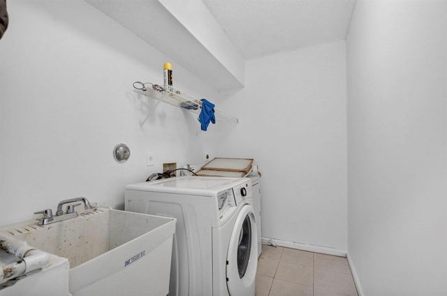 8332 Bermuda Sound Way, Boynton Beach, FL 33436