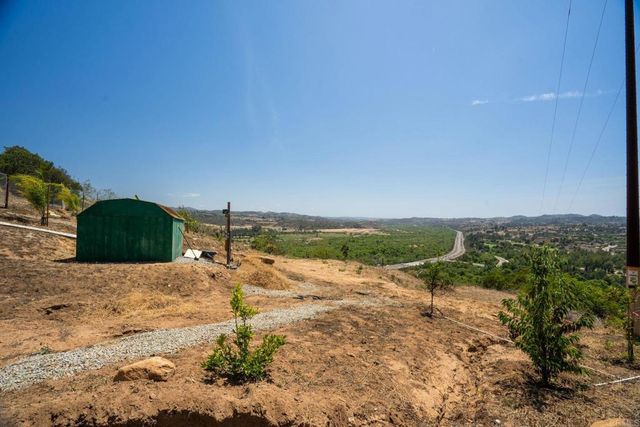 3503 Monserate Hill Road, Fallbrook, CA 92028