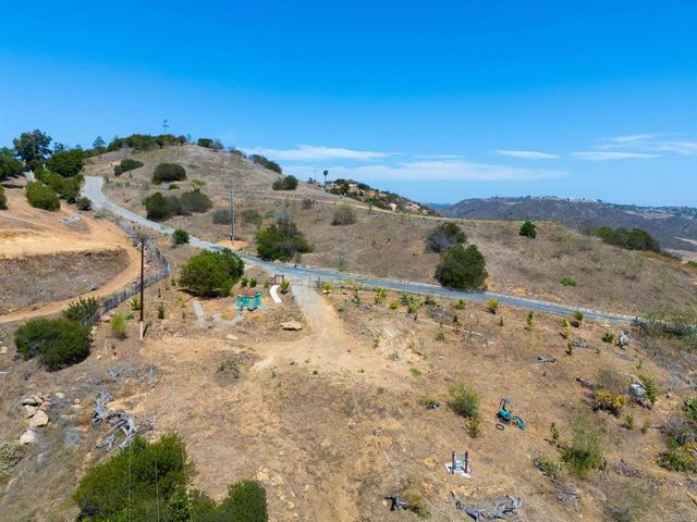 3503 Monserate Hill Road, Fallbrook, CA 92028
