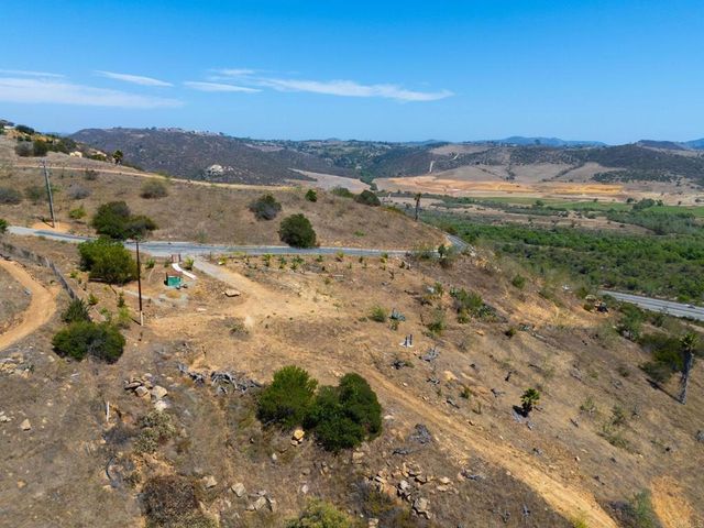 3503 Monserate Hill Road, Fallbrook, CA 92028