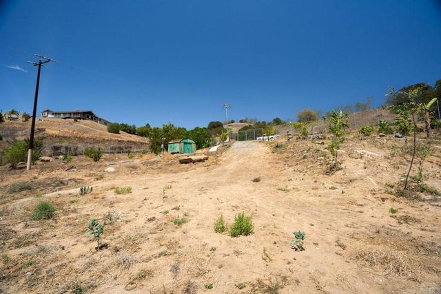 3503 Monserate Hill Road, Fallbrook, CA 92028
