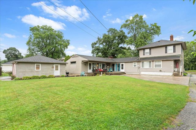 1320 W Lexington Avenue, Elkhart, IN 46514