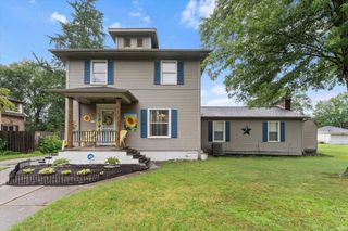 1320 W Lexington Avenue, Elkhart, IN 46514