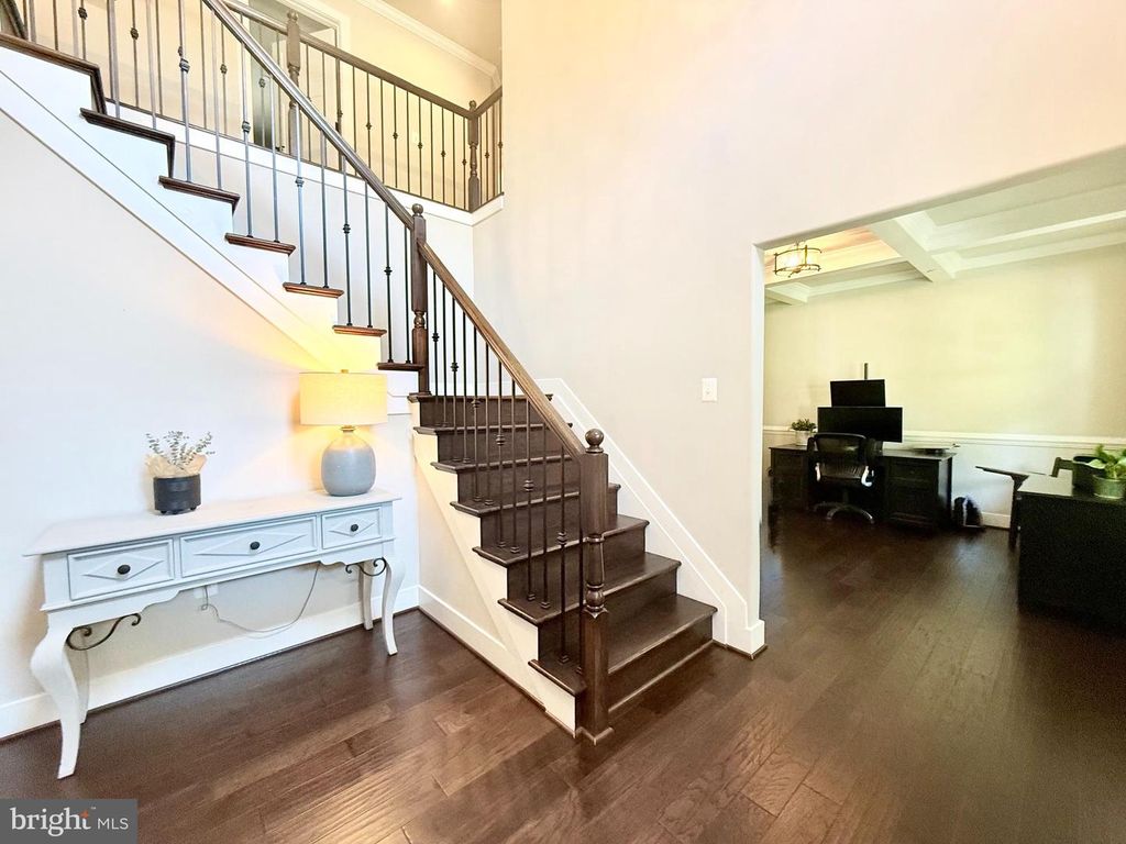 Image 18 of property listing at 42102 WOODY LN, Mechanicsville, MD 20659