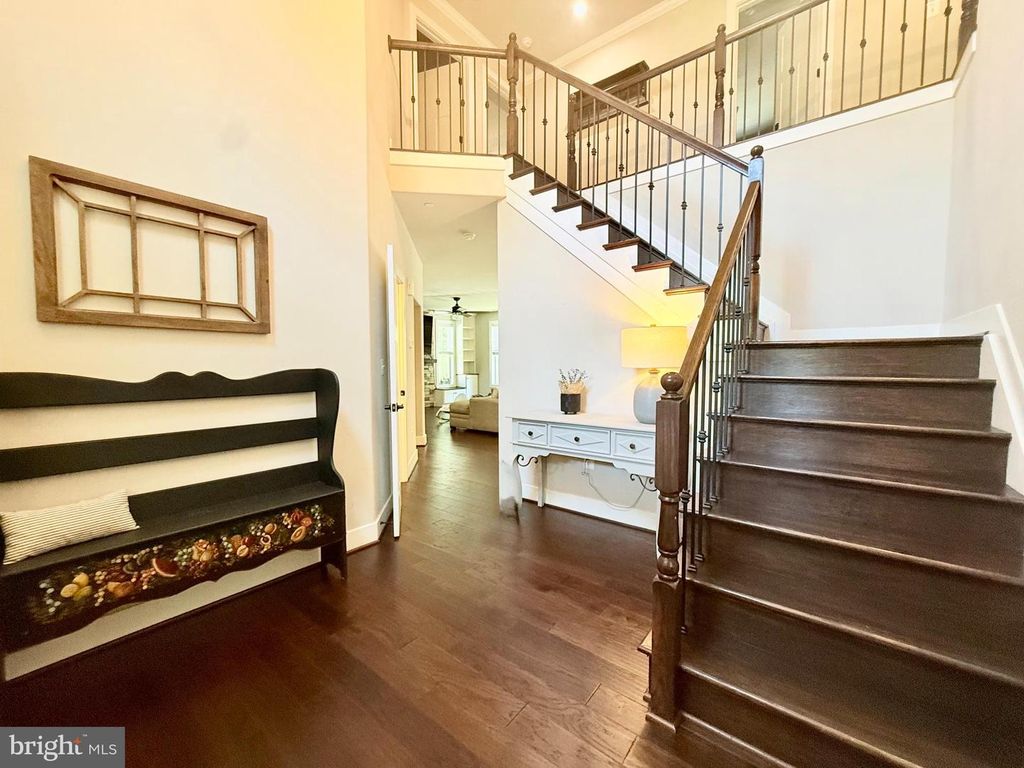 Image 3 of property listing at 42102 WOODY LN, Mechanicsville, MD 20659