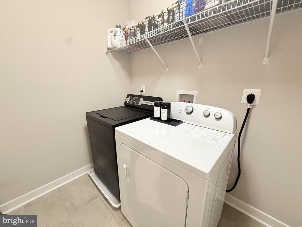 Image 31 of property listing at 42102 WOODY LN, Mechanicsville, MD 20659