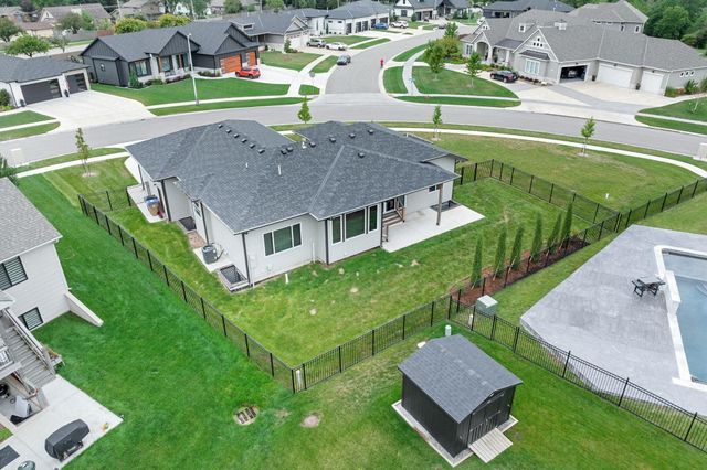 1100 Summerchase, Derby, KS 67037