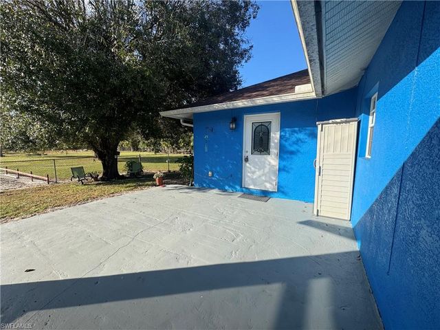 291 16th ST NE # 1, Naples, FL 34120