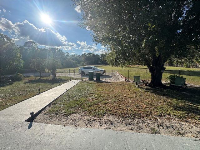 291 16th ST NE # 1, Naples, FL 34120