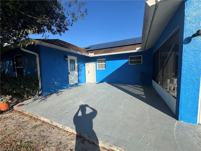 291 16th ST NE # 1, Naples, FL 34120