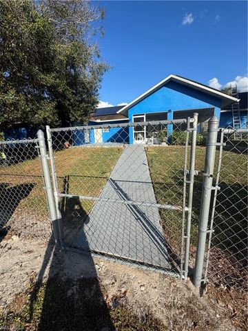 291 16th ST NE # 1, Naples, FL 34120