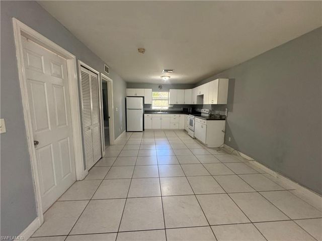 291 16th ST NE # 1, Naples, FL 34120