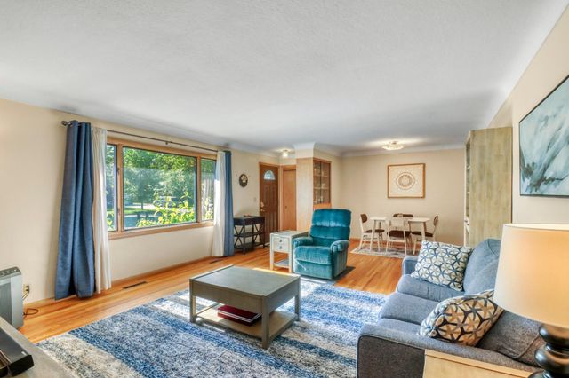 1613 16th Street S, Moorhead, MN 56560