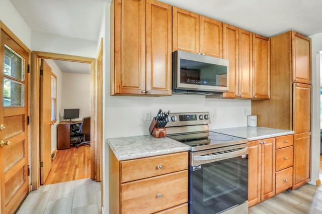 1613 16th Street S, Moorhead, MN 56560