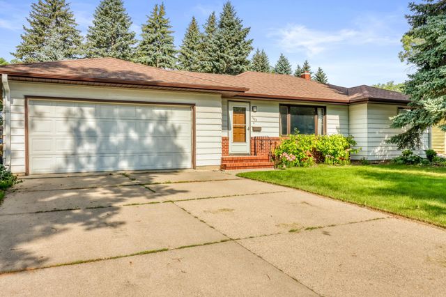 1613 16th Street S, Moorhead, MN 56560