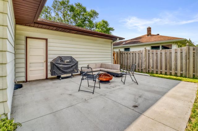 1613 16th Street S, Moorhead, MN 56560