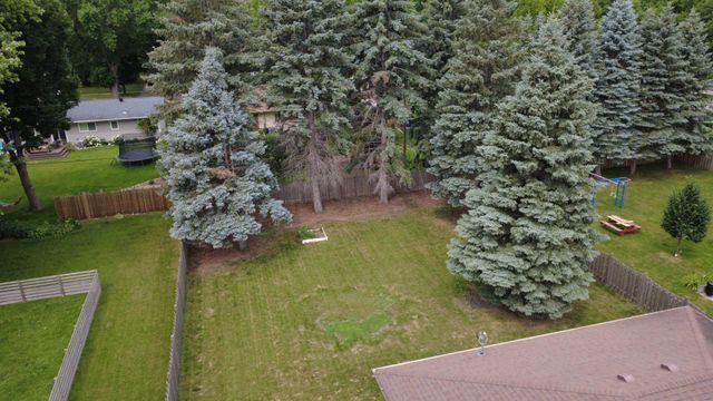 1613 16th Street S, Moorhead, MN 56560