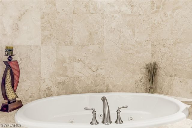 350 S Collier BLVD 306, Marco Island, FL 34145