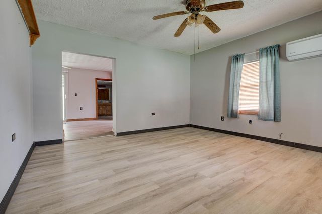 2767 Grahn Road, Olive Hill, KY 41164