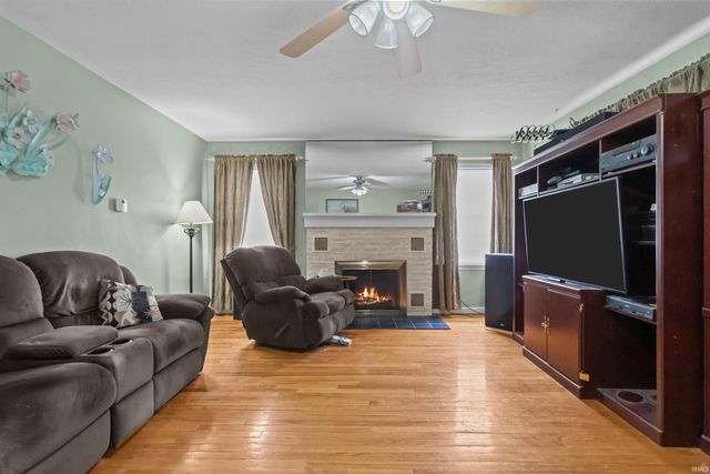 1220 N WABASH Avenue, Kokomo, IN 46901