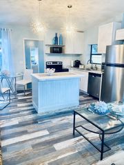 725 S Orlando Avenue, B, Cocoa Beach, FL 32931