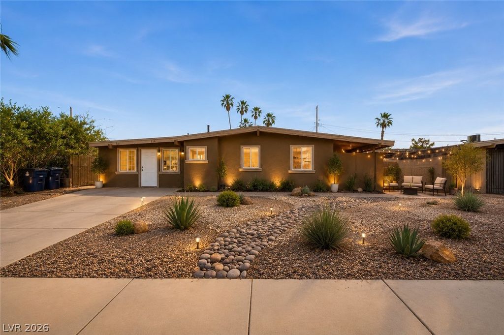 709 North 21st Street, Las Vegas, NV 89101 — photo 2