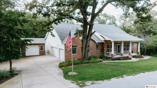 19577 Pheasant Lane, Louisville, NE 68037