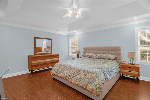 6012 Delburg Drive, Winston-salem, NC 27106