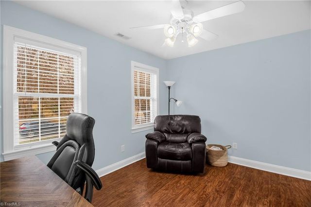 6012 Delburg Drive, Winston-salem, NC 27106