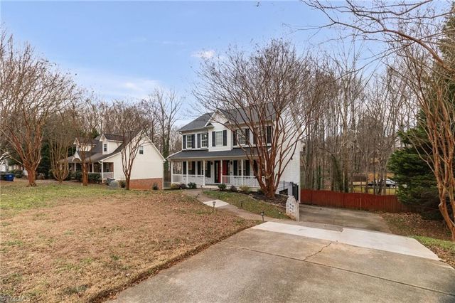 6012 Delburg Drive, Winston-salem, NC 27106