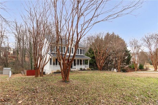 6012 Delburg Drive, Winston-salem, NC 27106