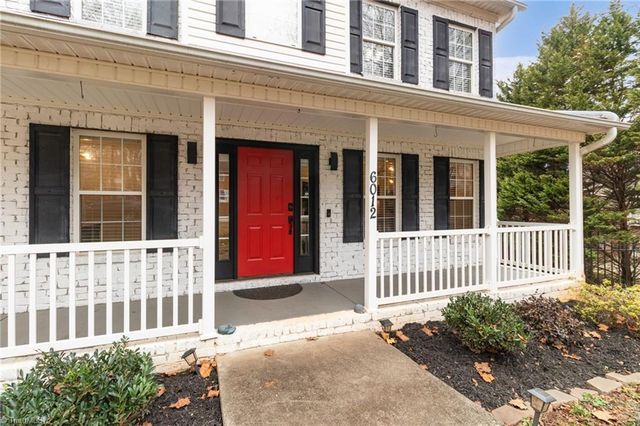6012 Delburg Drive, Winston-salem, NC 27106