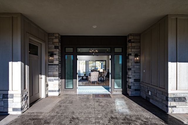 1283 N GALLEN ROAD RD, Santa Clara, UT 84765