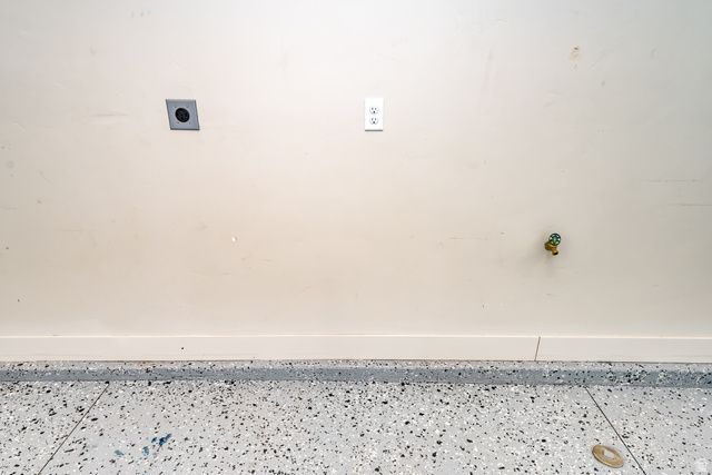 1283 N GALLEN ROAD RD, Santa Clara, UT 84765