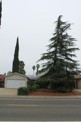 10433 Rockingham Dr, Rancho Cordova, CA 95670
