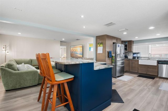 10627 MCINTOSH ROAD, Thonotosassa, FL 33592