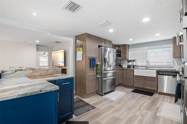 10627 MCINTOSH ROAD, Thonotosassa, FL 33592