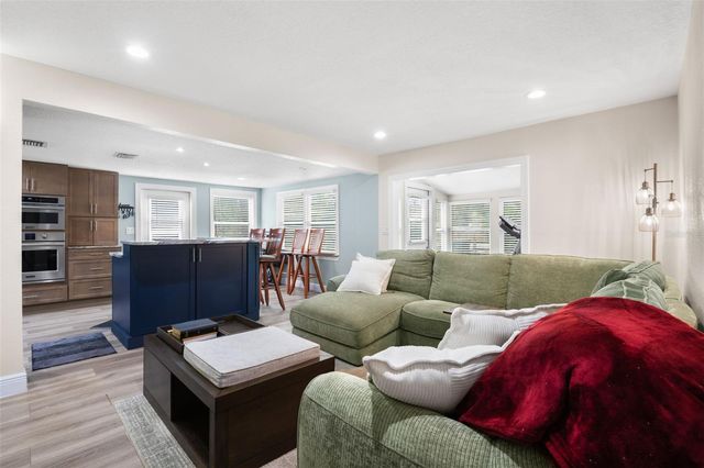 10627 MCINTOSH ROAD, Thonotosassa, FL 33592