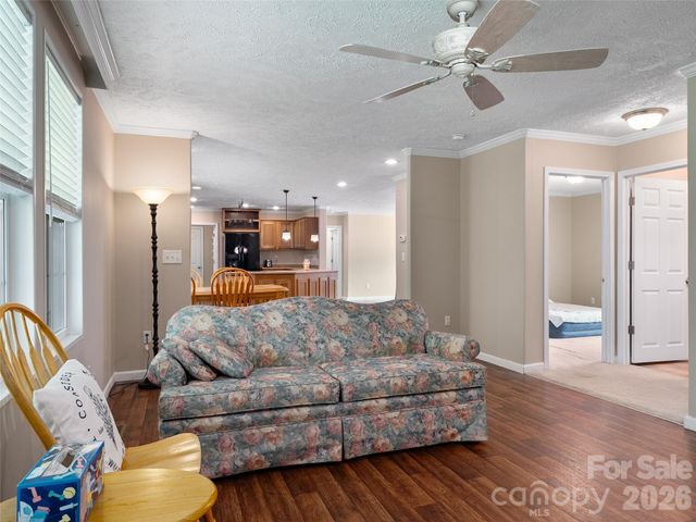 193 Tipstill Cove, Waynesville, NC 28786