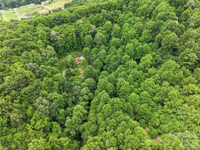 193 Tipstill Cove, Waynesville, NC 28786