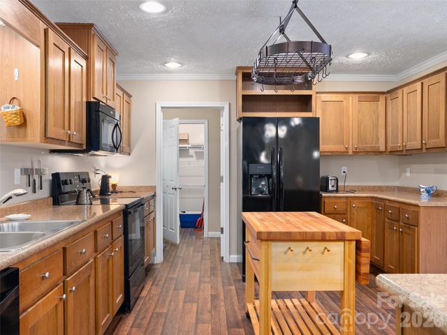 193 Tipstill Cove, Waynesville, NC 28786
