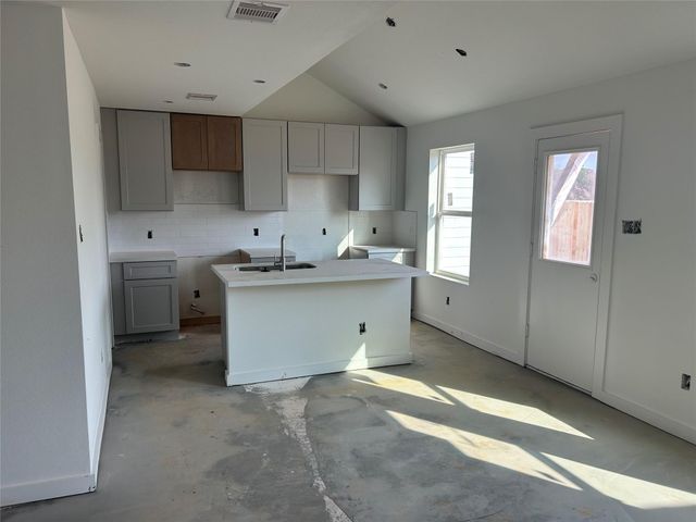 2730 Discovery Trails Court, Conroe, TX 77301