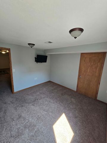916 Birchwood Drive, Colona, IL 61241