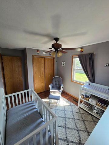 916 Birchwood Drive, Colona, IL 61241