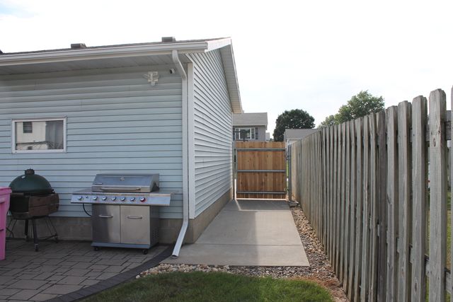 916 Birchwood Drive, Colona, IL 61241